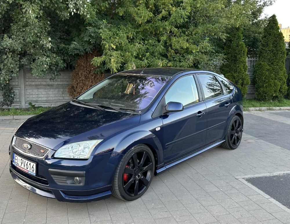 Ford Focus mk2 Ghia 1.6 benzyna 115km/ pakiet Ms Design