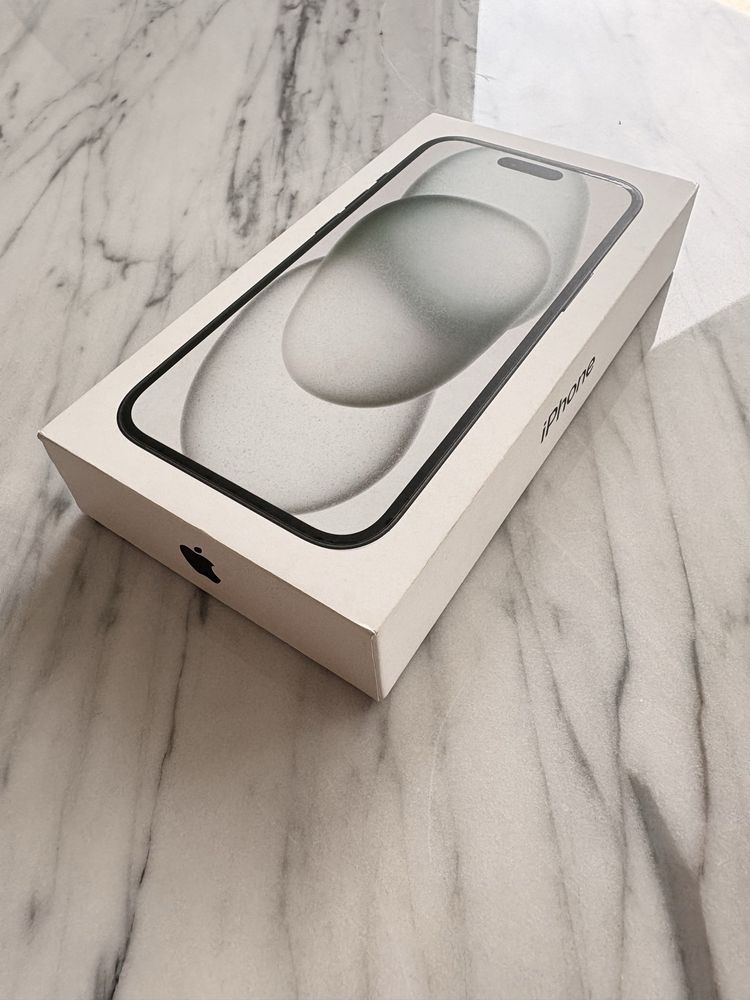 Apple IPhone 15 preto 256GB NOVO