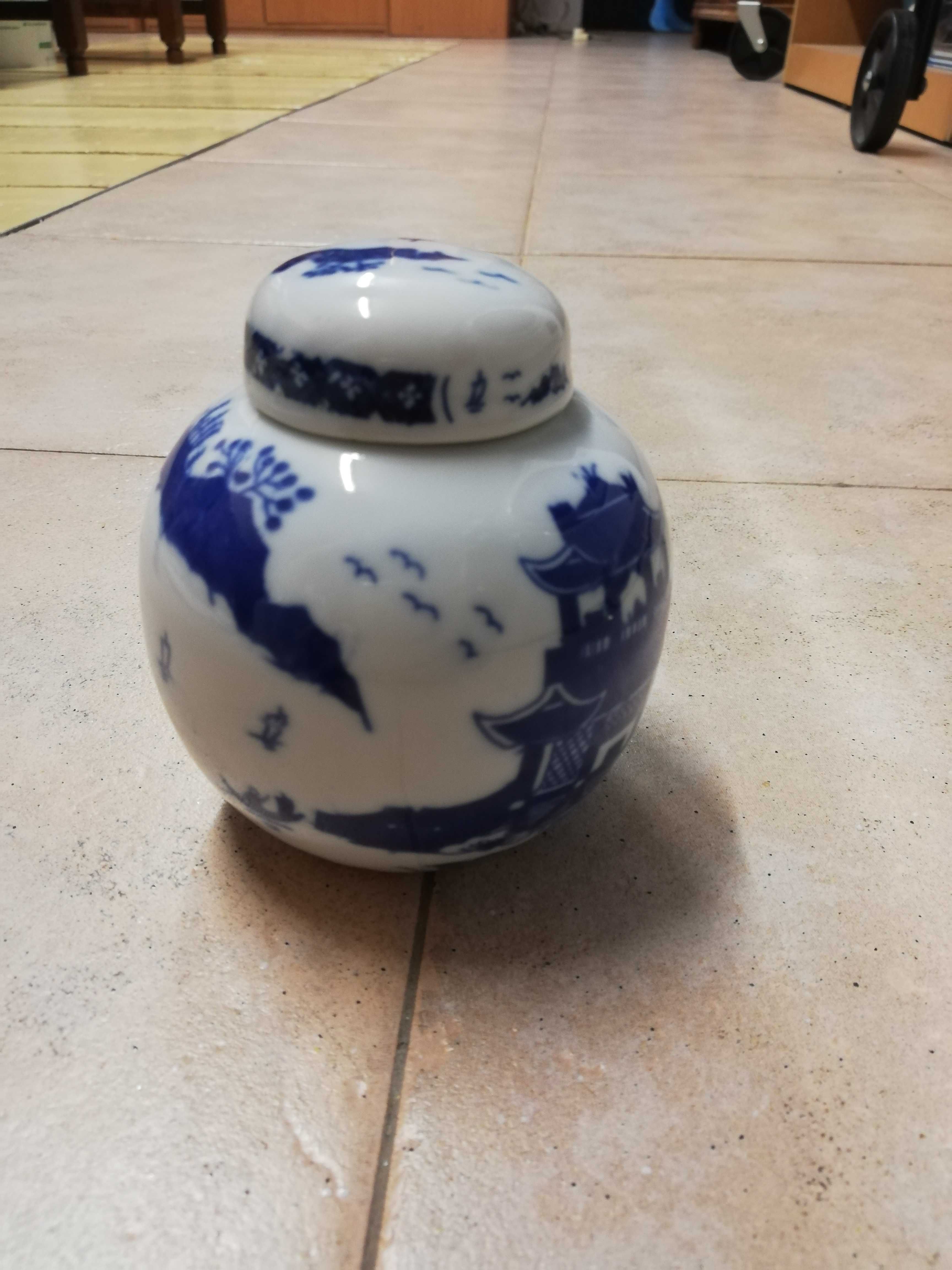 Jingdezhen porcelanowy chiński słoiczek
