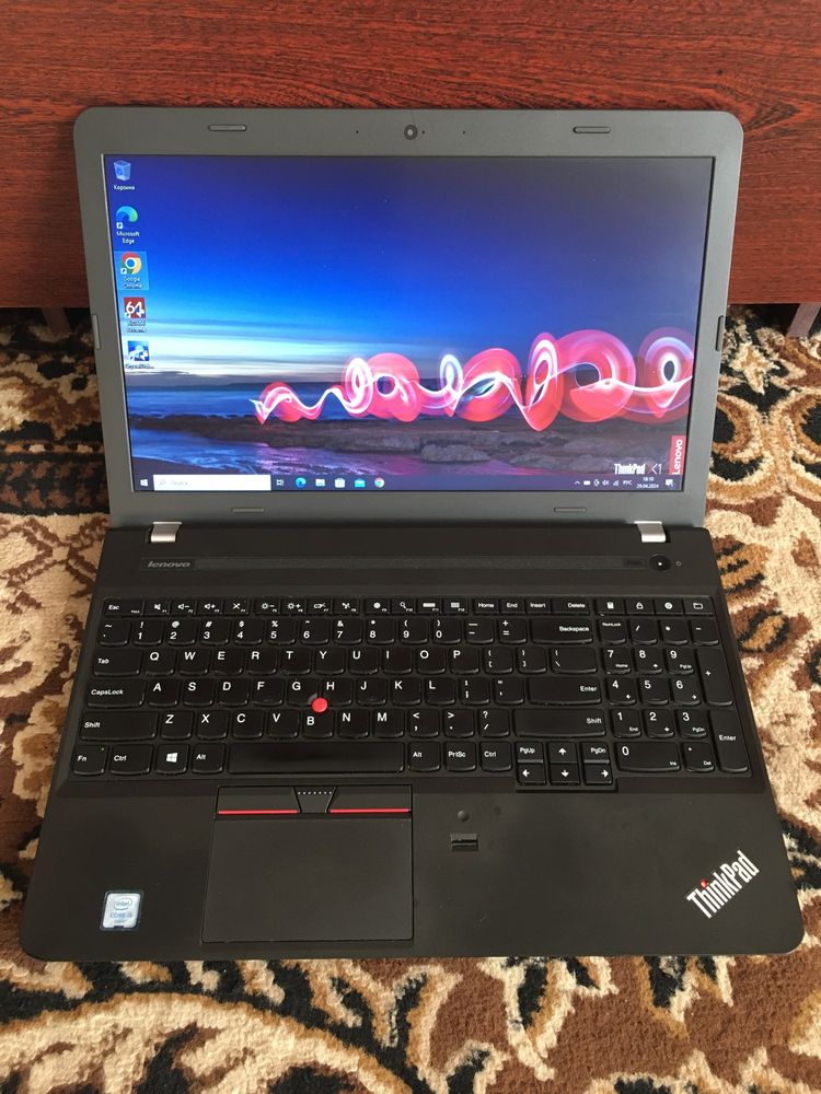 Lenovo ThinkPad E560/i5-6200U/8Gb/256Gb