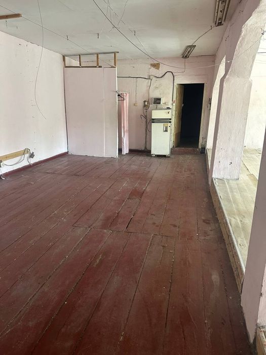 Приміщення під Виробництво район пл. Захисників України, Ц зниженно