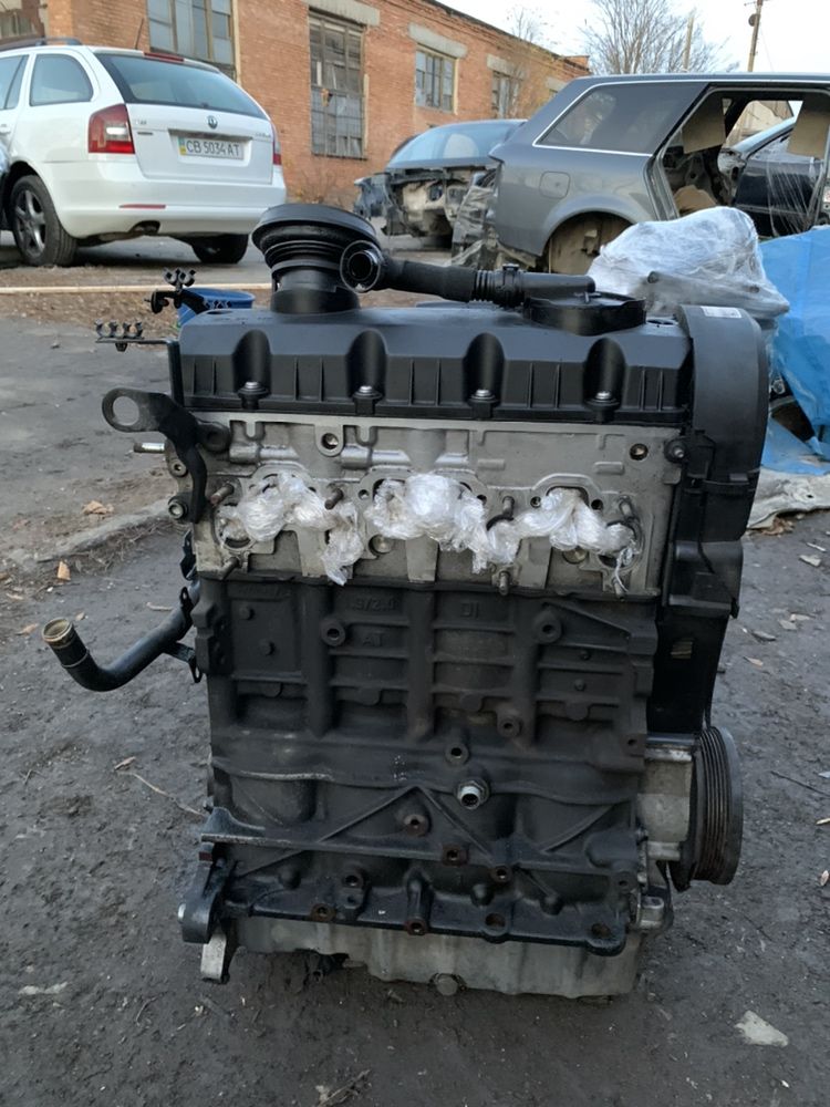 Двигун Двигатель мотор 1.9 tdi 77KW BXE Audi Skoda Volkswagen