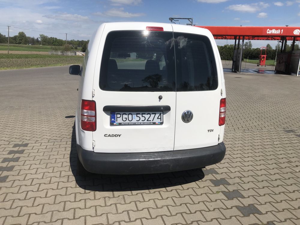 VW Caddy 1.6 TDI 2011 rok