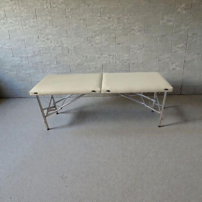 Кушетка масажна для бюті процедур вій нарощування вій