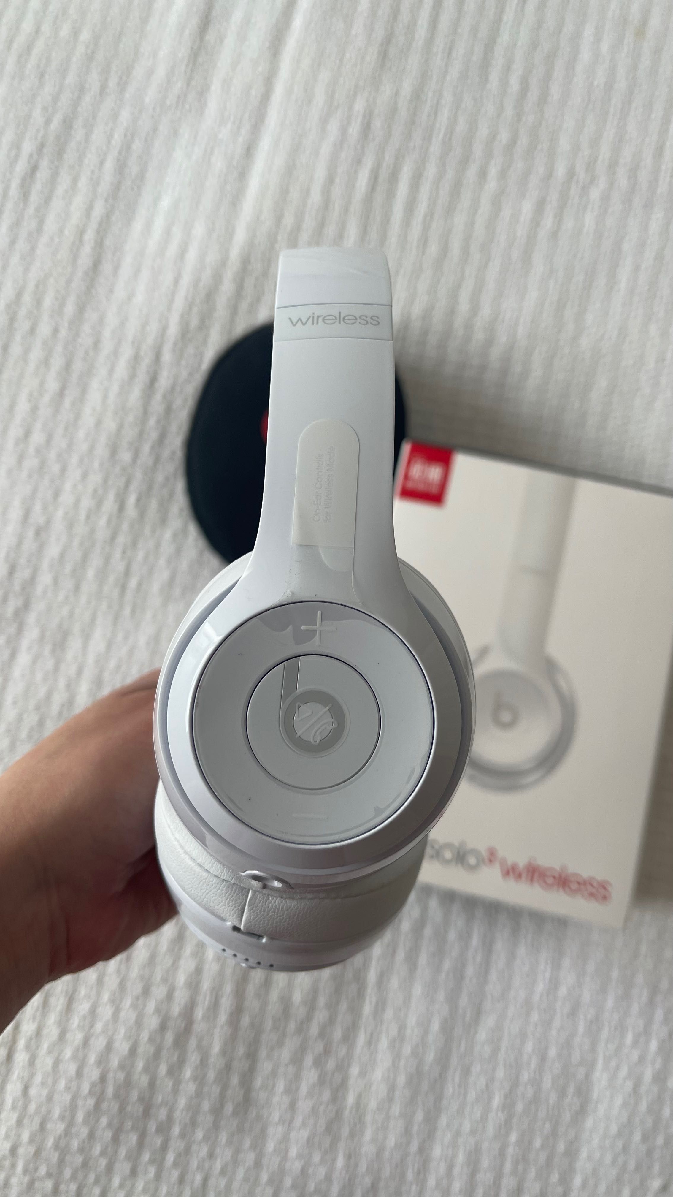 Наушники Beats Solo 3 Wireless