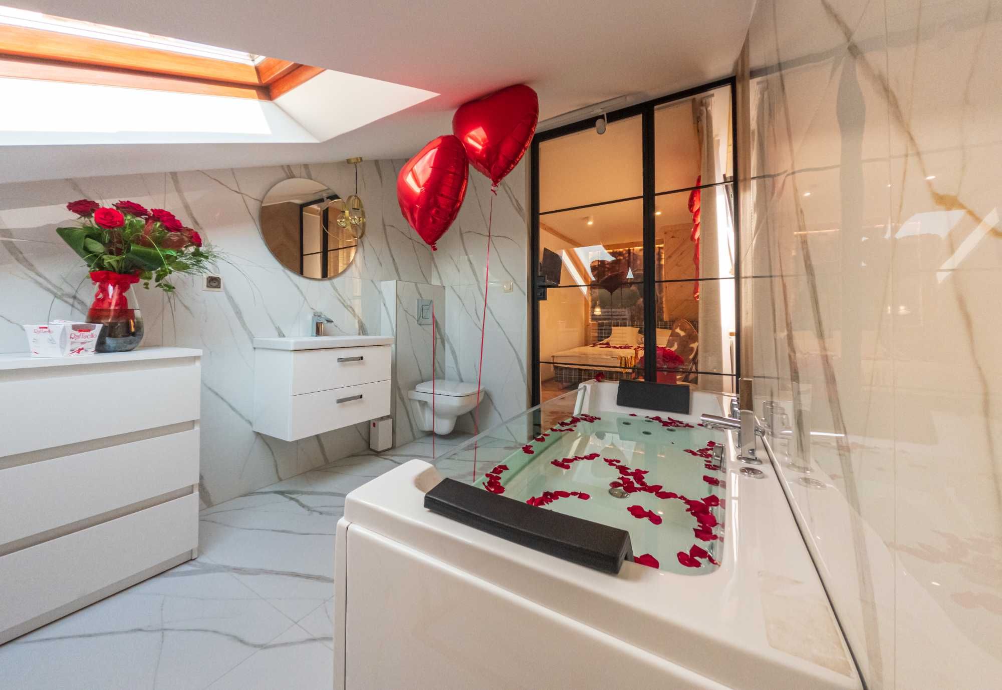 Wakacje w górach Pokoje z jacuzzi Noclegi Zakopane Noclegi z jacuzzi