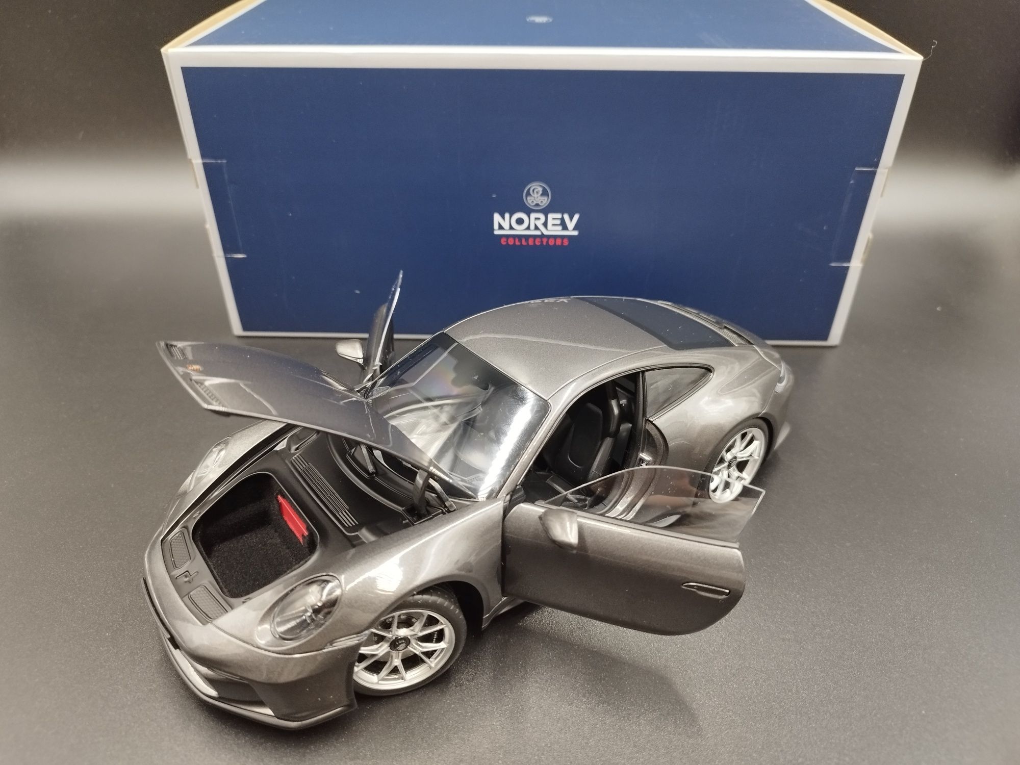 1:18 Norev 2021 Porsche 911 GT3 Grey Metalic model