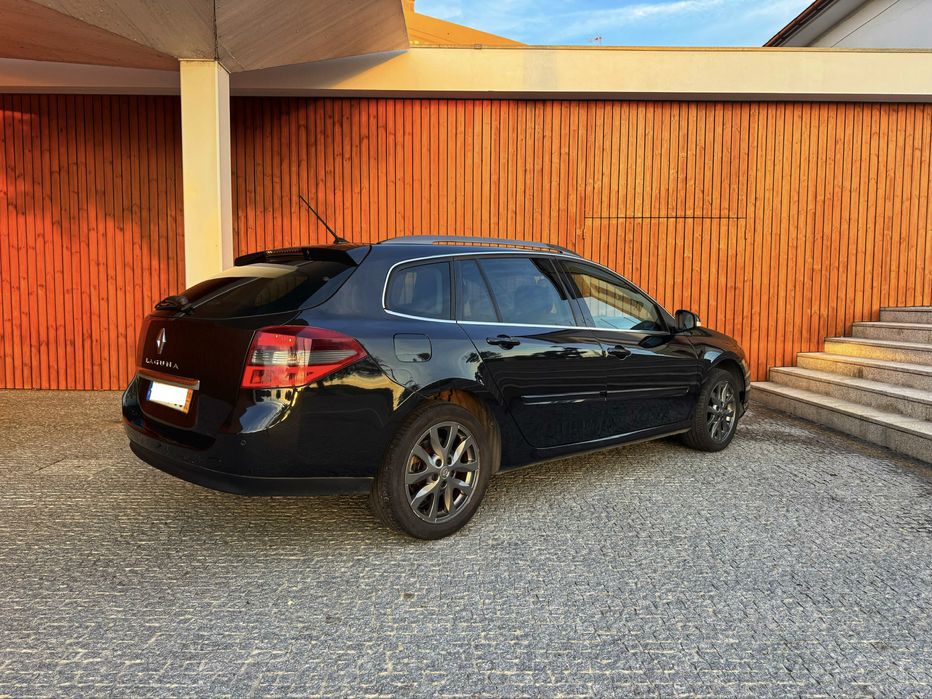 Renault Laguna Break 1.5 DCI 110cv - Desde 107€ Mês