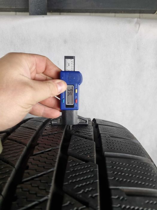 Continental CrossContact winter 275/40/22 102H 2013 rok