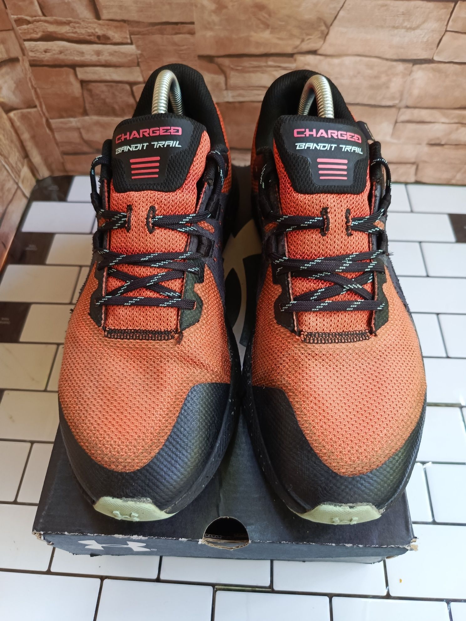 Кросівки Under Armour gore-tex (43р 27.5 см)