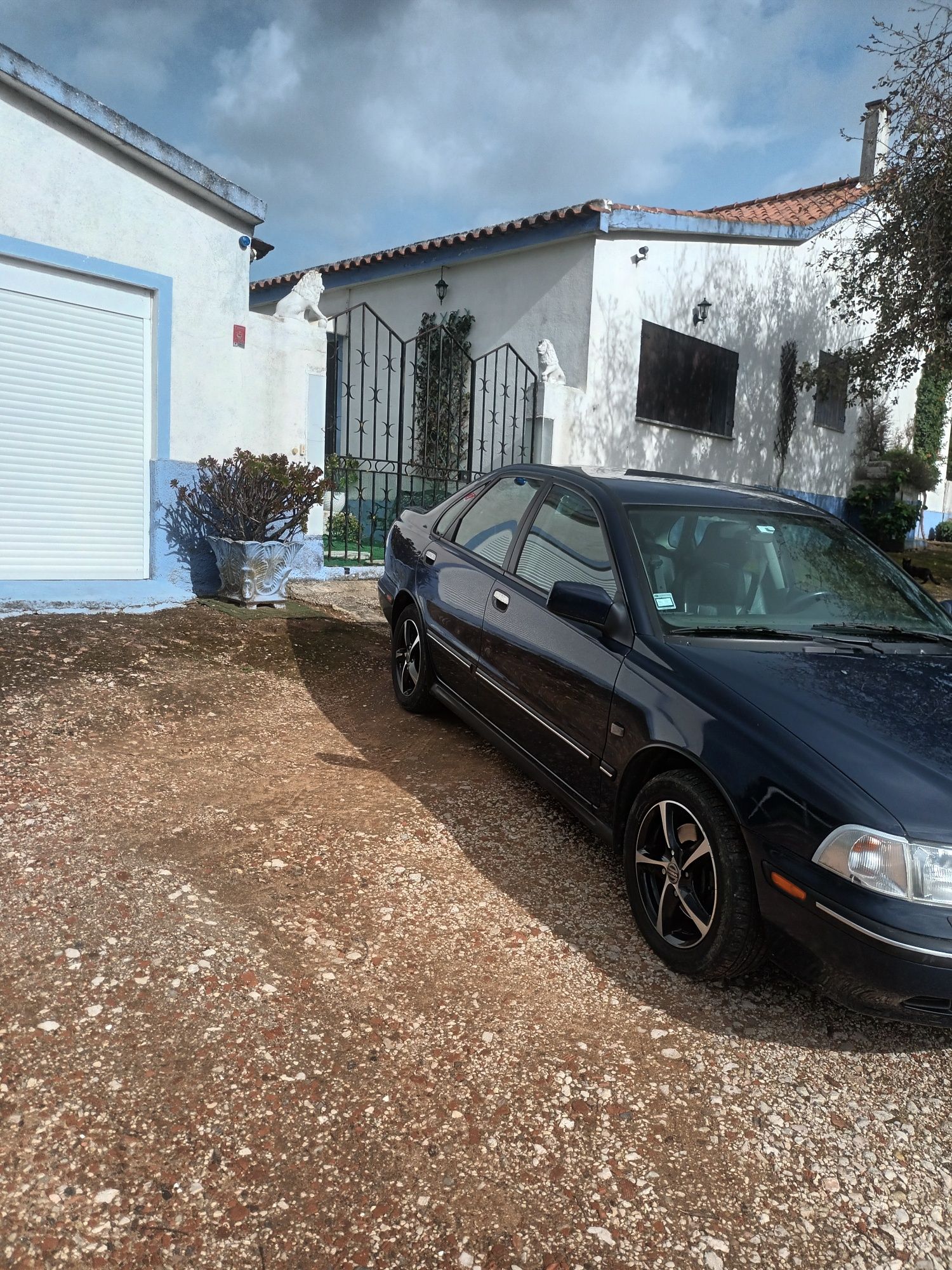 Particular vende Volvo S 40 td