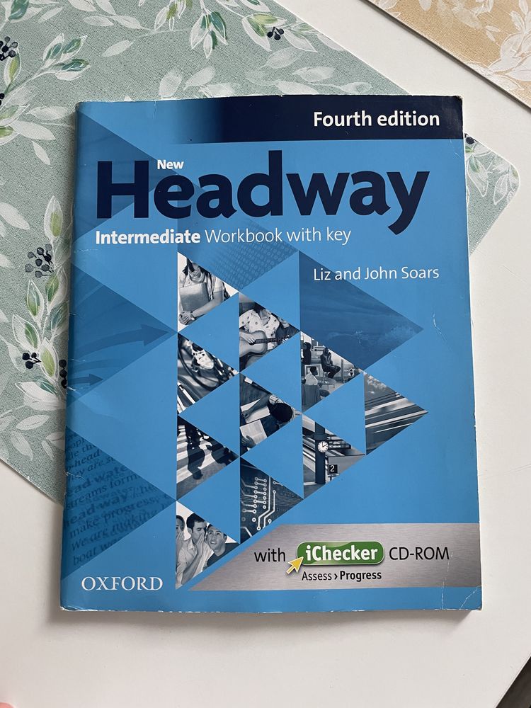 Headway Intermediatre Workbook with key Fourth edition