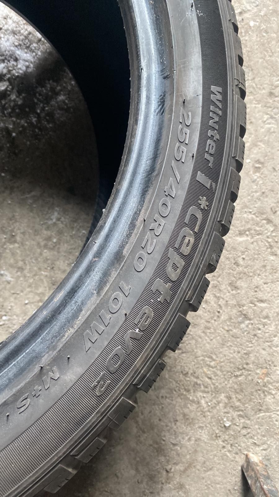 255.40.20 Hankook 2шт БУ зима шини резина з Европи БВ склад Харків 40