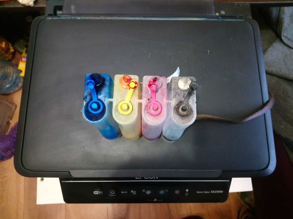 МФУ Epson Stylus SX235W