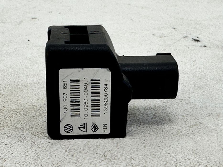 Volkswagen Audi czujnik sensor ESP Golf IV Bora Sharan 1.9 TDi