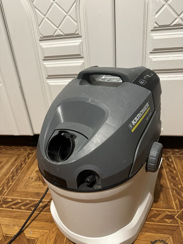 Миючий пилосос Kaercher SE 6.100