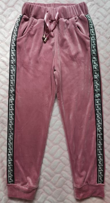 Spodnie welurowe pudrowy róż 110/116