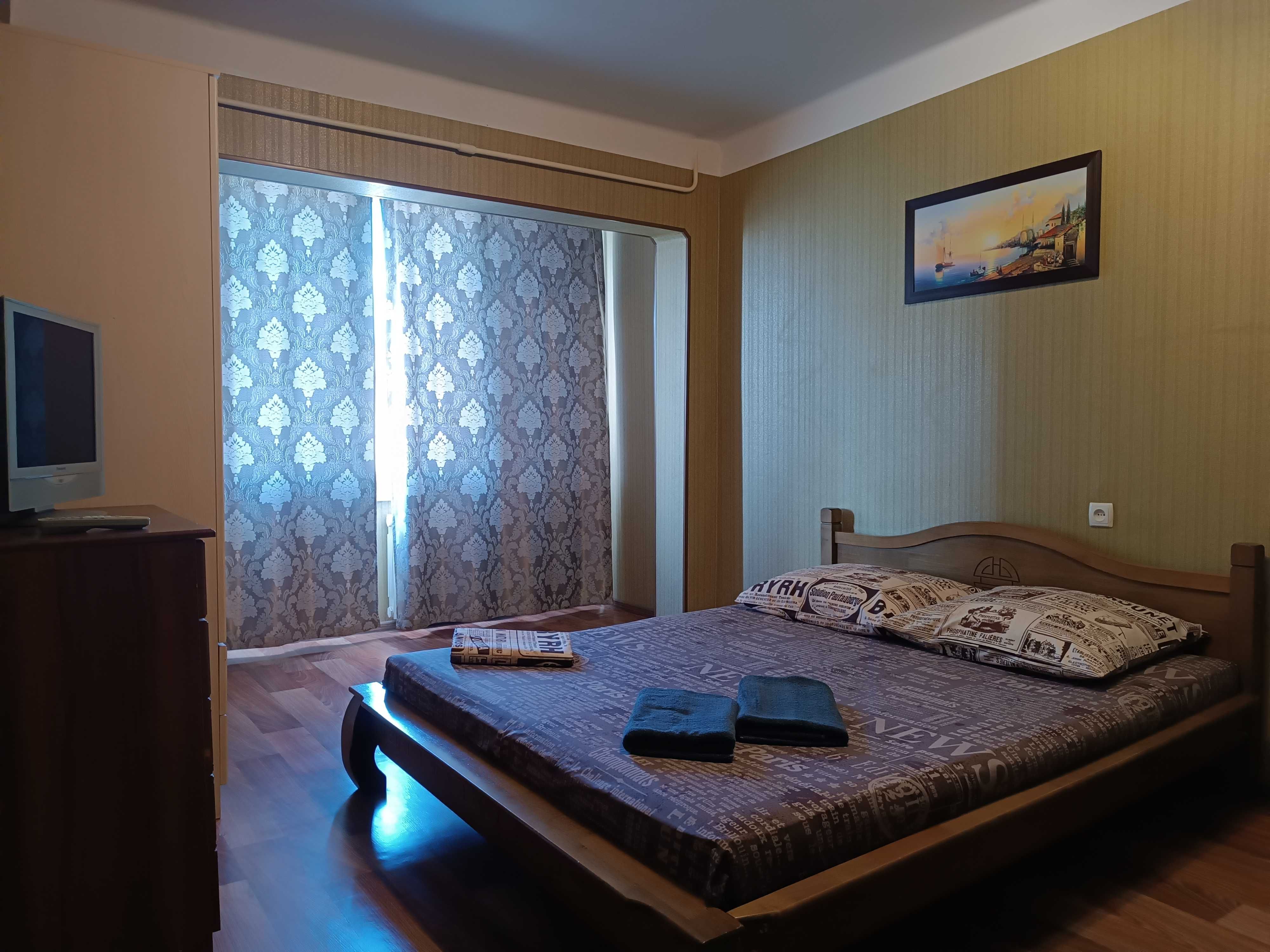 метро "Героїв Дніпра"-1 хв.  "DreamTown".  ТЦ "Оазис" пр.Оболонський,43