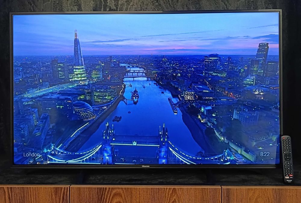 (дефект) Телевізор Hisense H55B7300 55 дюймів смарттв