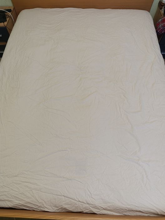 Ліжко двохспальне