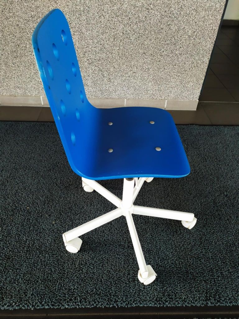 Krzesło biurkowe dla dzieci IKEA