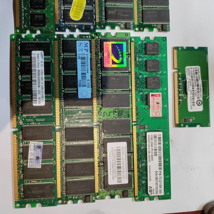 Продаю запчасти з декількох пк am3 та