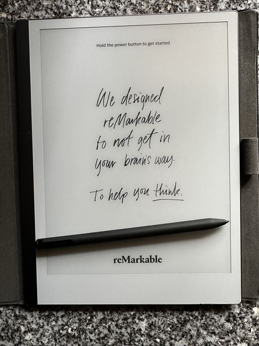 Remarkable 2 com caneta