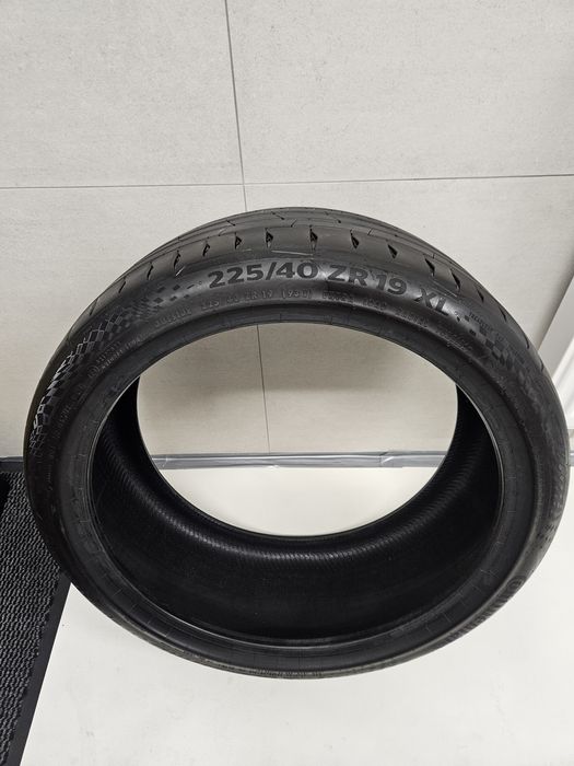 Opony Continental Sport Contract 7