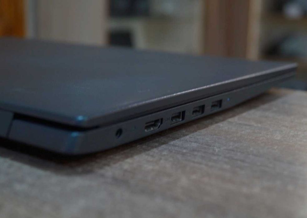 ГАРАНТІЯ Lenovo (FullHD/AMD Athlon Silver 3050U/RAM 8/SSD 128)TVOYO