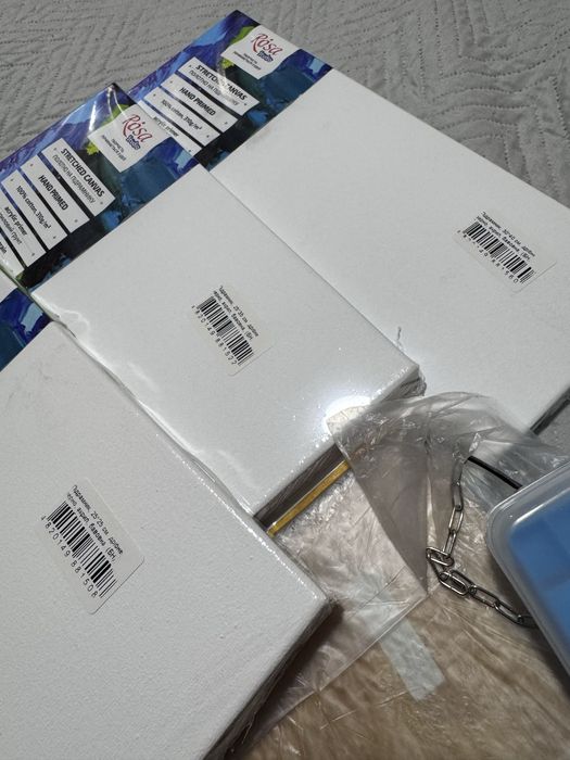 Лот художніх матеріалів