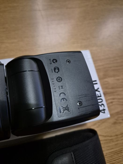 Canon Speedlite 430EX II