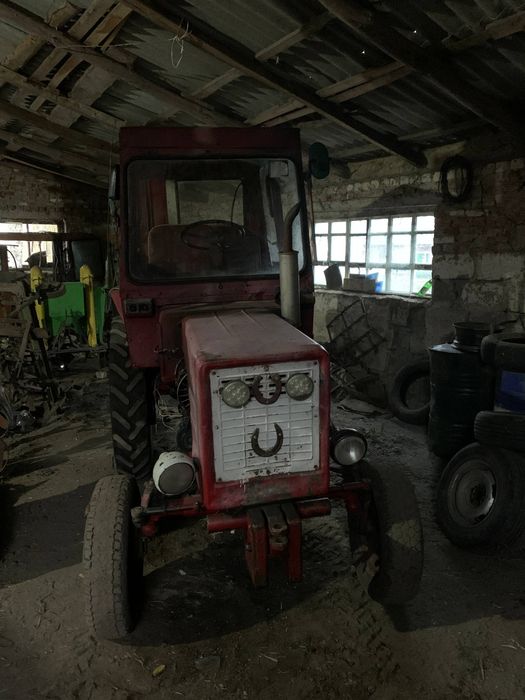 Продам Трактор Т25