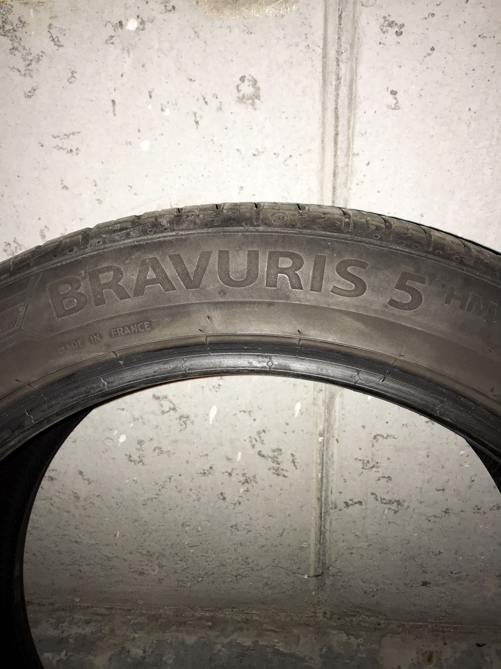 4 Letnie Opony Barum Bravuris 2x5 i 2x3 235/45 R18 DOT 0421 i 1119