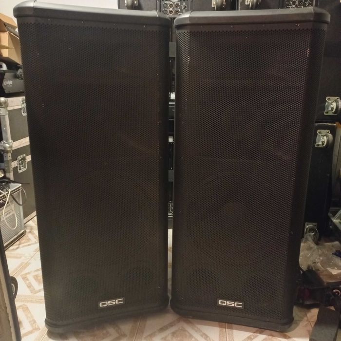 Kolumny głośnikowe QSC HPR 153i