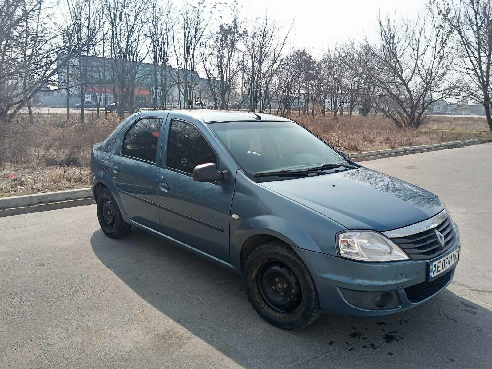 Renault Logan 2009 г 1,6