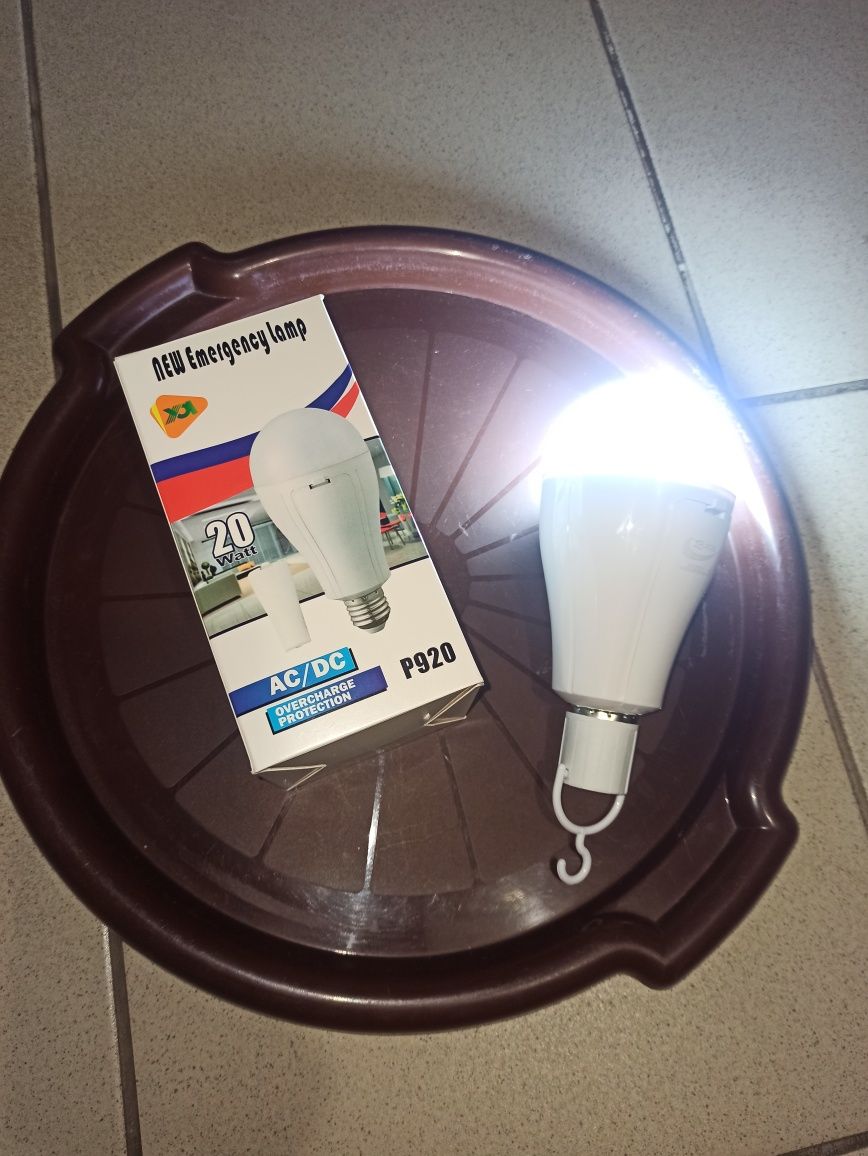 Лампочка на аккумуляторе