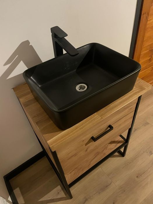 Zestaw umywalka z szafką, bateria loft