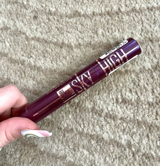 Maybelline New York Lash Sensational Sky High Burgundy Mascara
