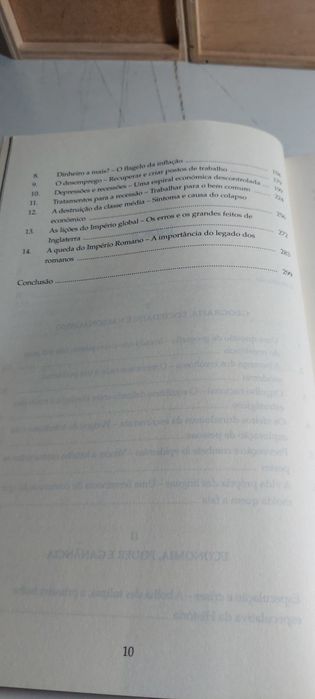 Condenados a Repetir a História - Bill Fawcett