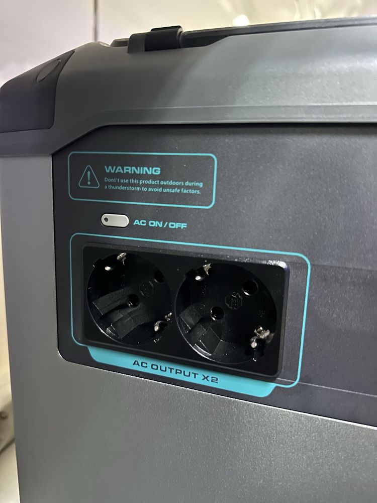 Портативна зарядна станція Flashfish P25 MAX 2200W 1935Wh