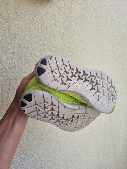 Sapatilha/Tenis Nike Free 42 Amarelo