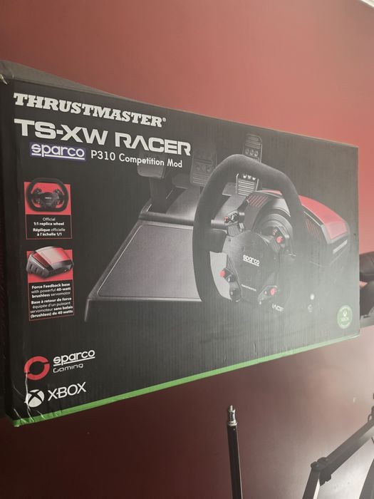 Thrustmaster TS-XW + Playseat Challenge