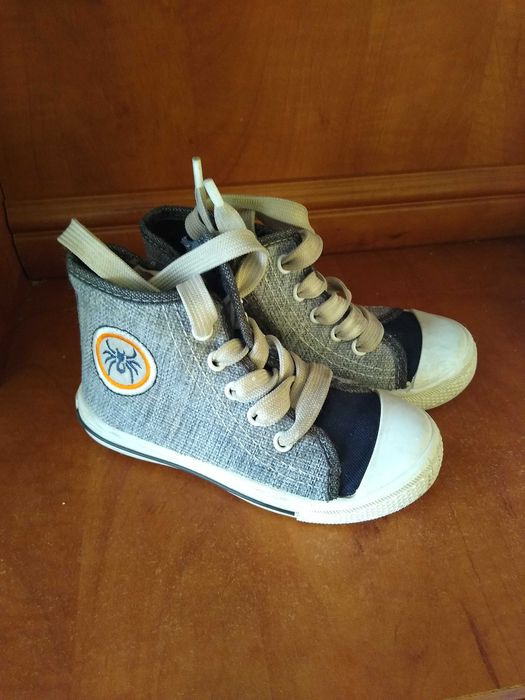 buty buciki trampki 27 wkładka 18 cm