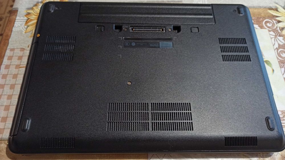 Dell Latitude E5440 i5-4310U 4ГБ DDR3 HDD 500ГБ 14"