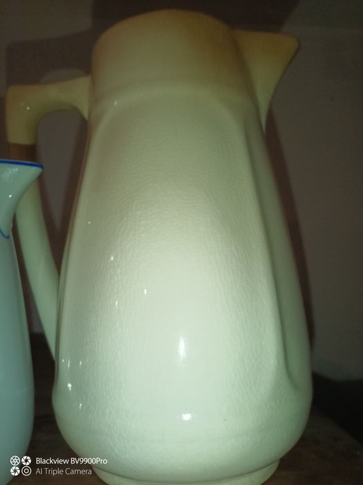 Caneca linda intacta sem defeitos