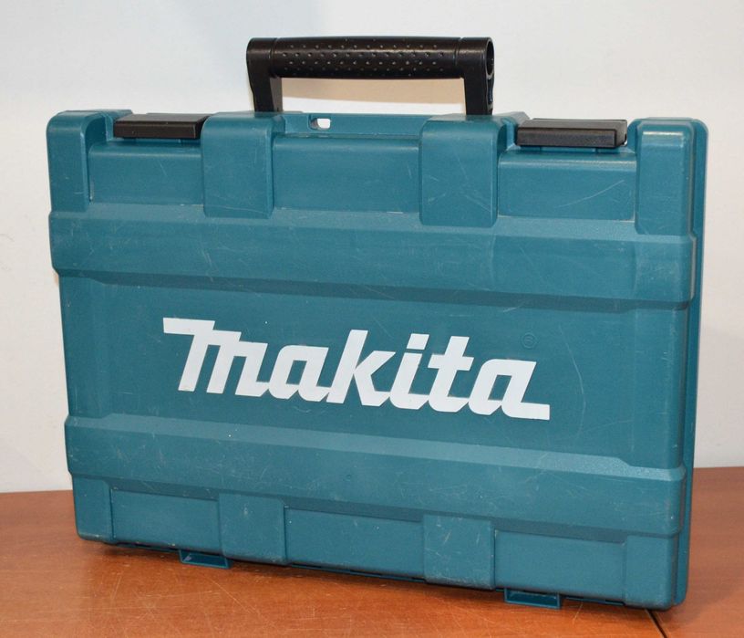 Młot Udarowy Makita HM0870C + Smar Walizka