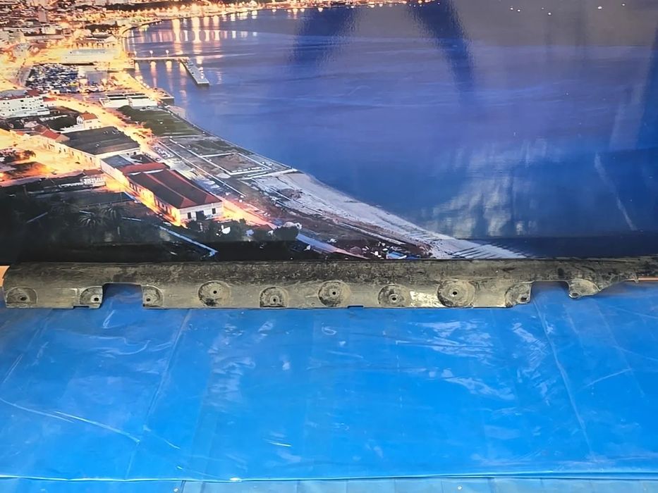 Embaladeira laterais esquerda para bmw série 3 e46 coupe 2002-