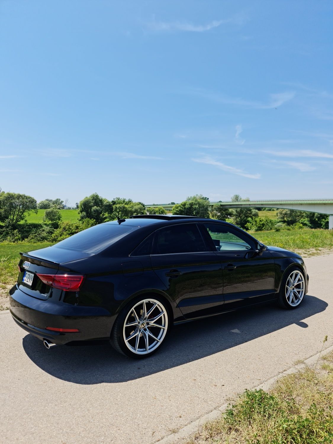 Audi A3 8V 2.0Turbo Quattro S Tronic Panorama Keyless Kamera MMI High