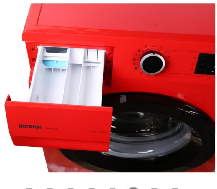 Стиральная машина красная