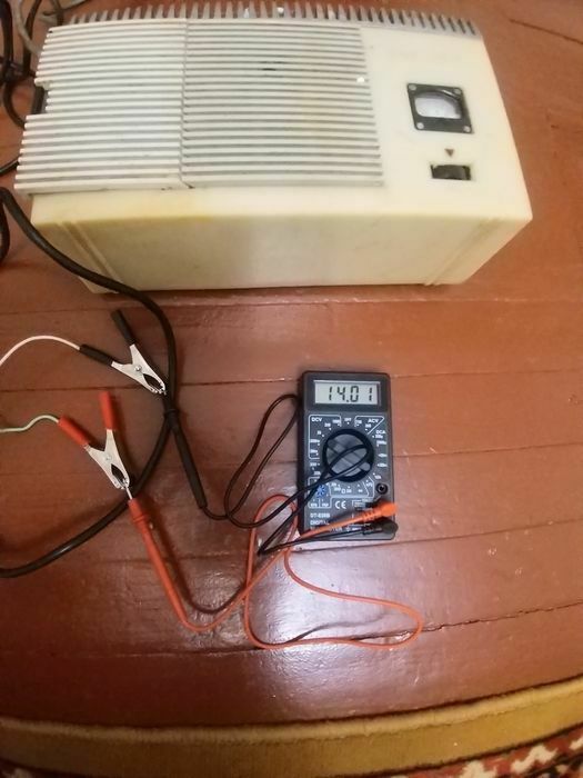 Зарядні пристрої  срср